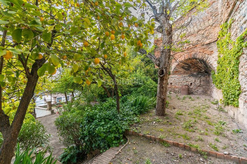 Foto b6bf3d54-a65d-4453-8e08-ba8dfe2a91d7. Casa precioso carmen a la venta en San Matías - Realejo Granada