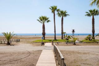Pis a Playa de Granada. Piso de 3 dormitorios junto playa poniente, motril.