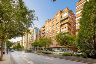 Location Appartement à Camino de Ronda. Alquiler piso camino de ronda junto recogidas