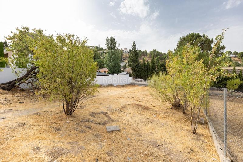 Foto 04d3e13a-301c-4854-9f86-be534aeefa57. Terreno residencial en calle calle del cerrillo redondo magnífico solar en Cumbres Verdes en Zubia (La)