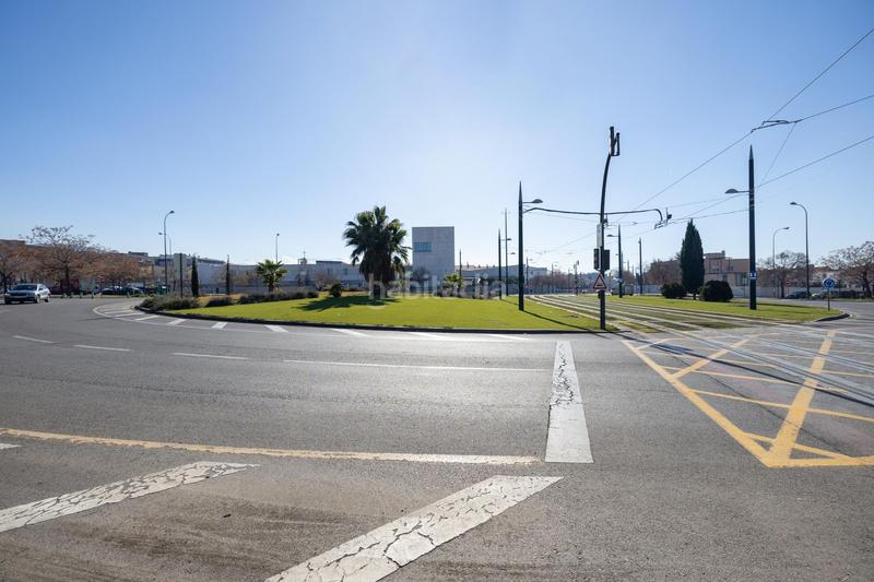 Foto 48291ad1-6b85-44ef-94d0-8ff28175b6be. Casa adosada espectacular casa ubicada en el exclusivo barrio de albayda, diseñada con una distribución funcional en Granada