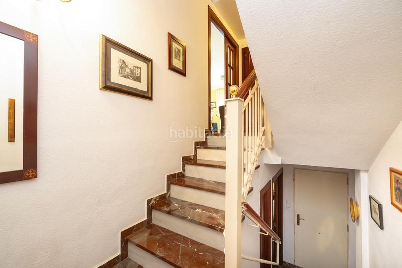 Foto 56ebb80c-e15d-4450-b522-3cc5449ecc71. Casa adosada espectacular casa ubicada en el exclusivo barrio de albayda, diseñada con una distribución funcional en Granada