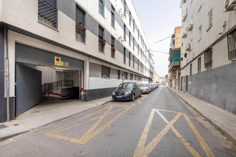 Foto 54b83c57-9f67-4ec2-9541-bd6354c32ff0. Autoparkplatz in Barrio de Zaidín Granada