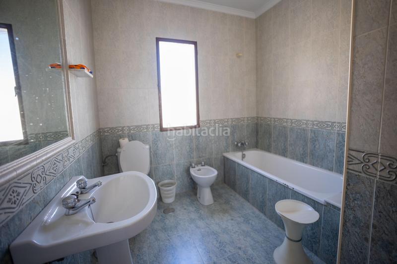 Foto 483dda28-2795-44ee-847c-94d102ad4c8b. Casa a schiera in Loja