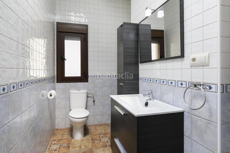 Foto d2a4bc49-9c52-4556-be79-20e34b0ca754. Local commercial dans La Paz Granada