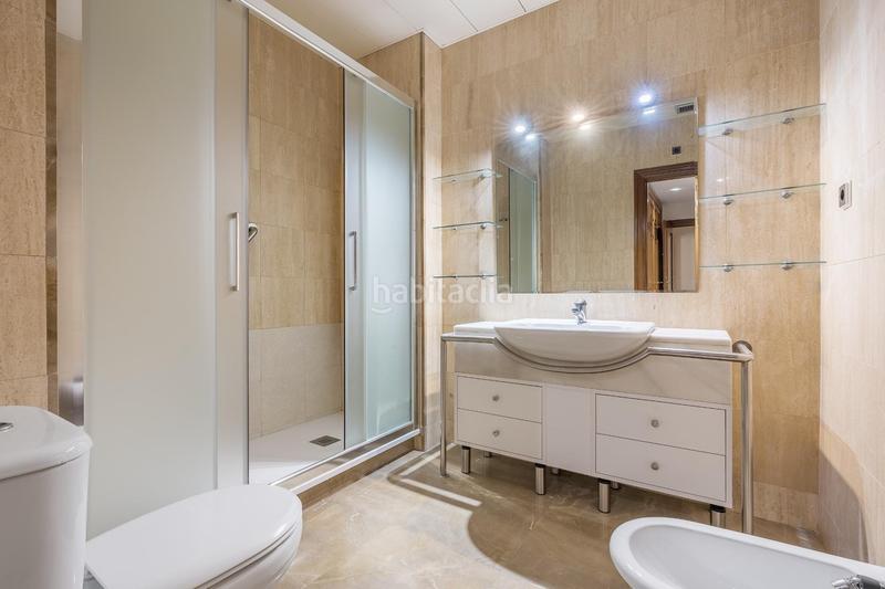 Foto 5fe37ed2-e78d-4e33-ac96-d6ee5ef13fa0. Flat with heating parking in San Matías - Realejo Granada