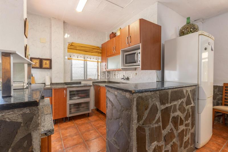 Foto d37a77bd-4620-4cbe-b51b-dcff291f4377. Masía maravillosa casa rústica con parcela de 10.000m2! en Cogollos de la Vega