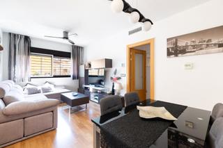 Planta baixa  Calle vicar 2. Precioso piso en santa fe