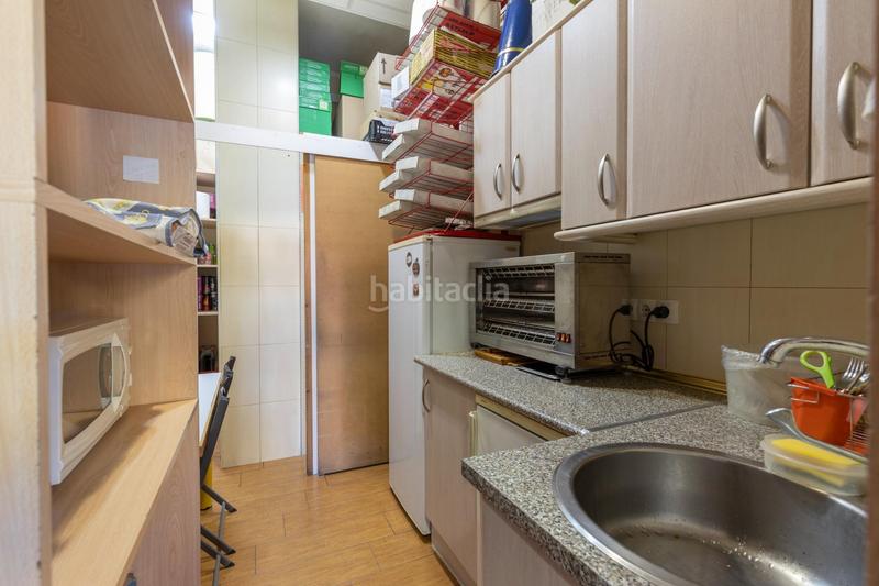 Foto a785d295-f912-49ae-92d1-01c42019f7b5. Locale commerciale in Cervantes Granada