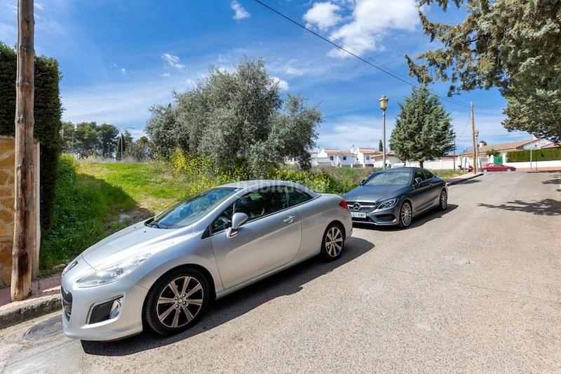 Foto ef582eda-ff6d-4b0f-9789-697040618b41. Wohngrundstück in Albolote