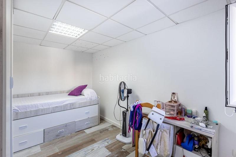 Foto 8357fdbd-5106-47ac-8da3-e2451b245539. Casa adossada amb aparcament a Peligros