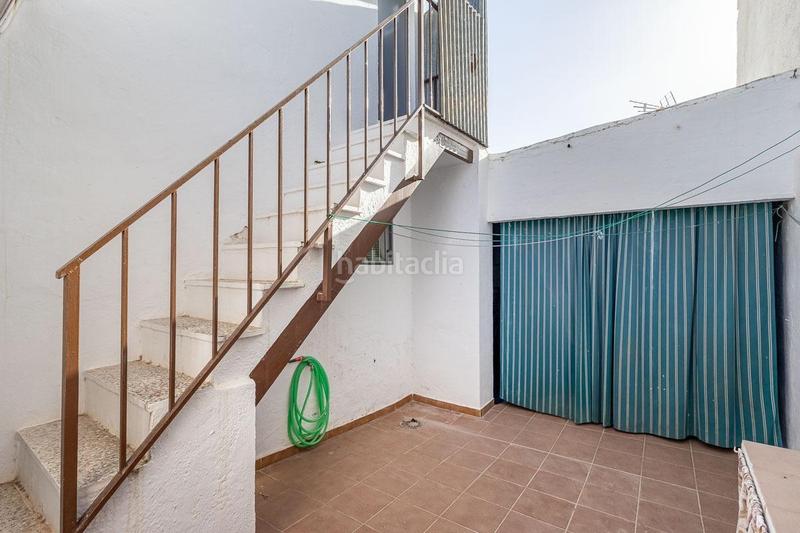 Foto 49ae08ab-c67c-42b3-a502-83a65bda29d8. Casa con parcheggio in Láchar