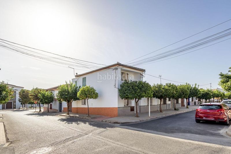 Foto 905b903f-a9f9-4289-8f11-8be39f8f583d. Casa amb aparcament a Láchar