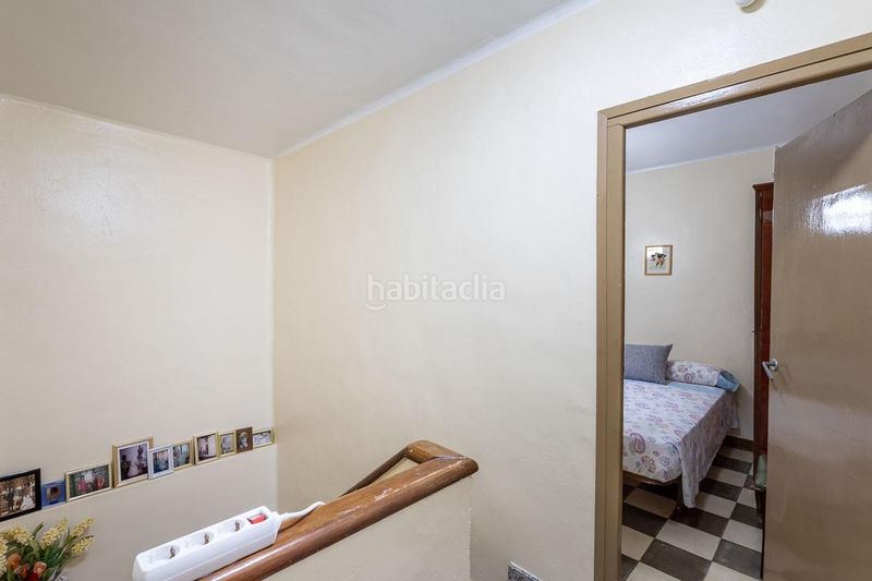 Foto a5a22460-d4e2-43f1-b6ca-de15caa8bfad. Casa amb aparcament a Láchar