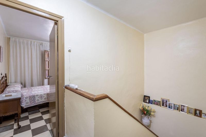 Foto bafbdfbe-b421-41c4-af74-f584195e93f8. Casa amb aparcament a Láchar