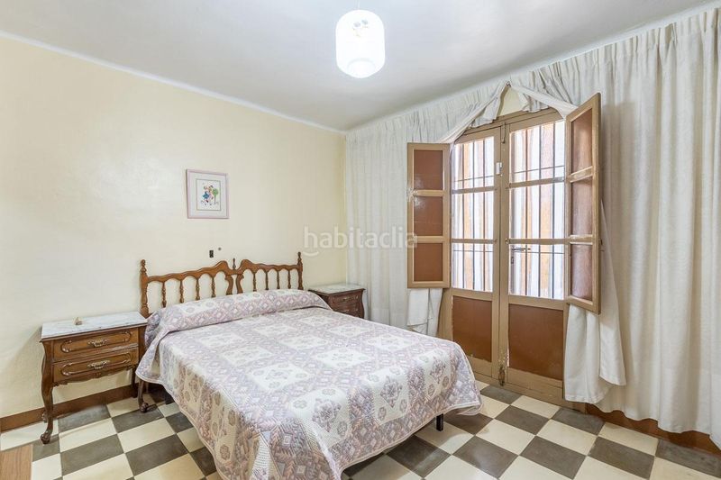 Foto e64f3d1d-a2b0-4591-86e0-30c111dc05ec. Casa amb aparcament a Láchar