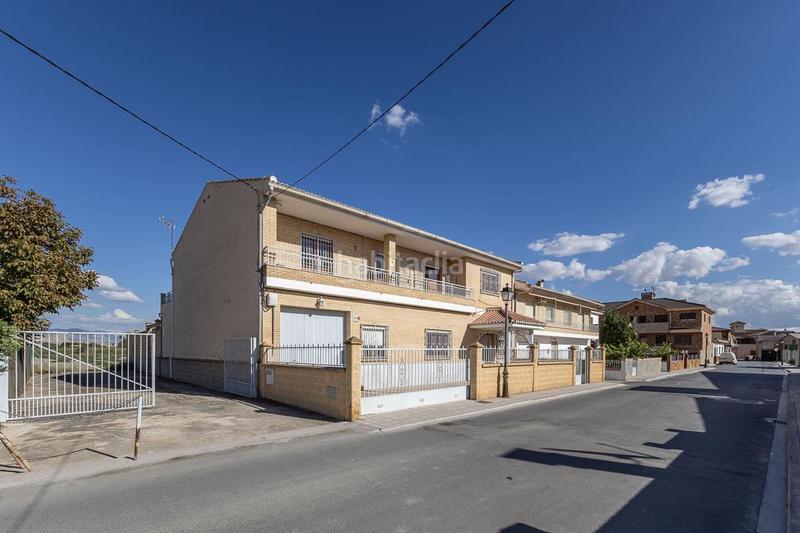 Foto fec8606a-3f44-45aa-96a1-f285bd7d00eb. Casa aparellada a calle del cercado 17 a Fuente Vaqueros