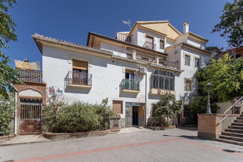 Foto 7f3f77de-4b42-48ba-bdfc-49f264f2ecdd. Local comercial a calle del maestro noguerol 104 a Monachil