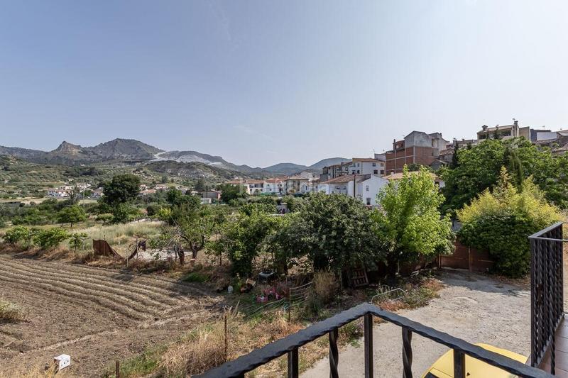 Foto bad116cc-9b3d-4b92-9bf2-f7d19894e2a0. Maison avec parking dans Beas de Granada