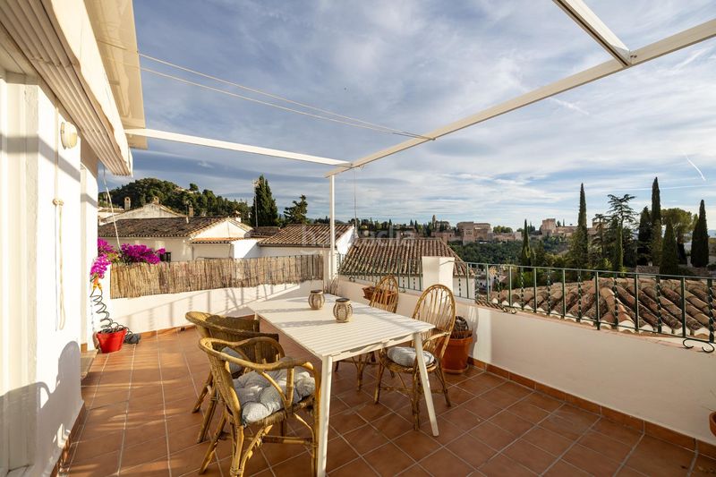 Foto f3260e70-d6a2-477b-a14c-cb6476bde920. Casa adosada casa en venta en el maravilloso albaicin en Granada