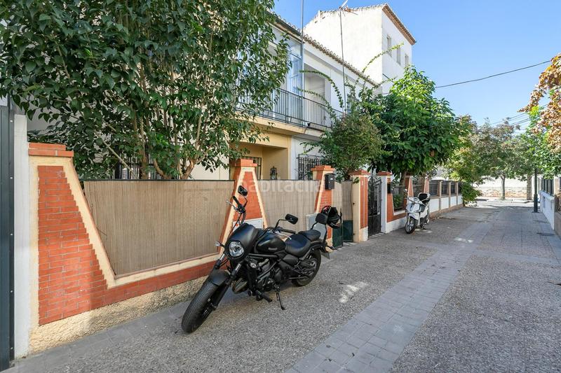 Foto 09f49b95-358e-46a6-94ad-411c5de4420d. Casa a schiera in Cervantes Granada