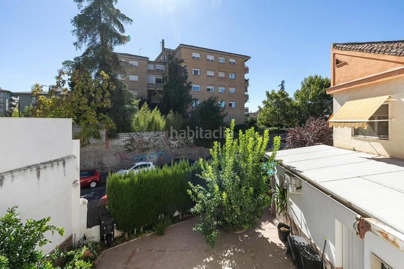 Foto ca913d37-fbc8-4e10-b170-25ad84a0e179. Casa a schiera in Cervantes Granada