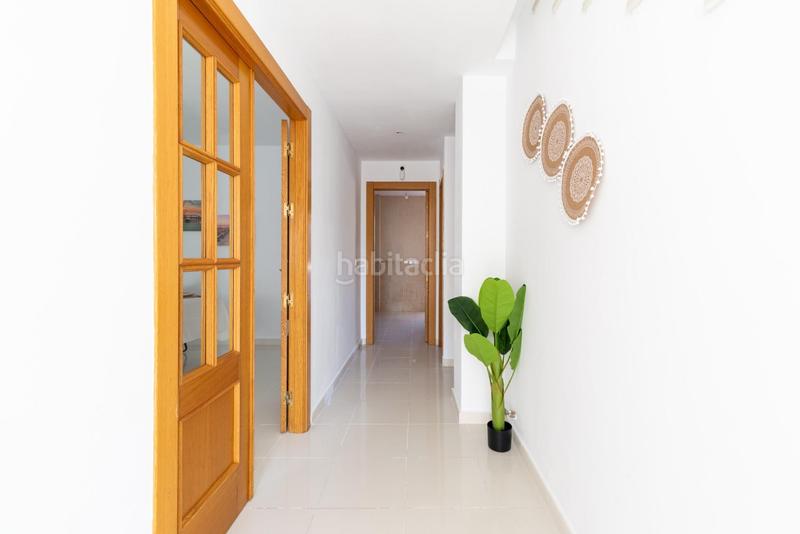 Foto 70566462-acb7-44a0-b1c2-a62e2b27e3d3. Reihenhaus in calle almeria 17 in Cijuela