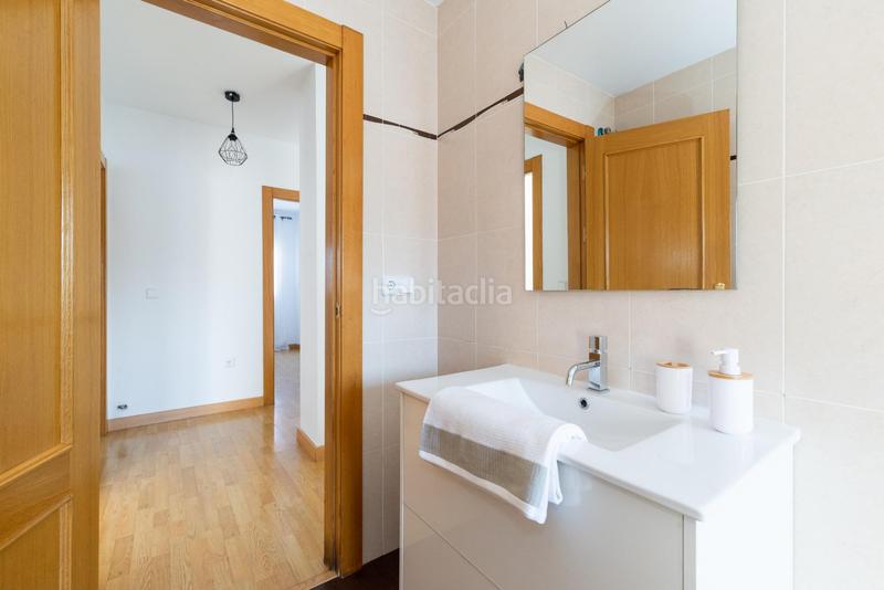 Foto cb8064ec-a09d-4f09-be3f-d644c8316d10. Reihenhaus in calle almeria 17 in Cijuela