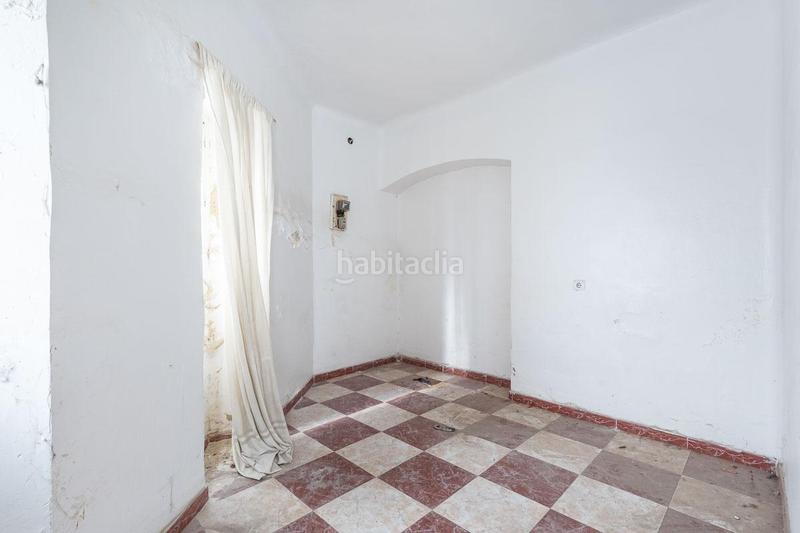 Foto f72ee669-11b3-4576-bfcc-7fd5da783373. Ground floor in Crta. De la Sierra Granada