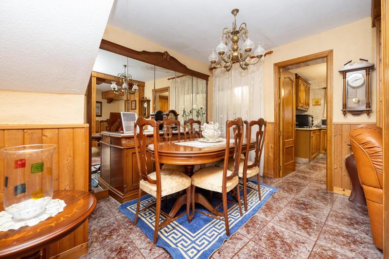 Foto 70170ab7-ab17-4335-b29e-f87eebd2a585. Casa adossada a Lecrín