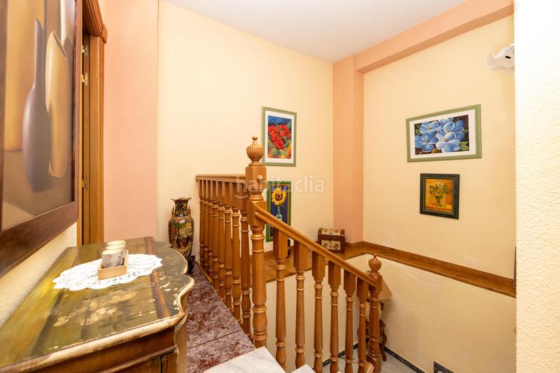 Foto a96877d1-ca92-4e3f-9466-5ac55b101ff6. Casa adossada a Lecrín