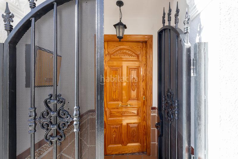 Foto b49d52cf-493b-49c0-a09b-27fd82edd239. Casa adossada a Lecrín