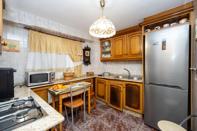 Foto b5ee41f4-975a-4d0a-8c8e-4083f259d496. Casa adossada a Lecrín
