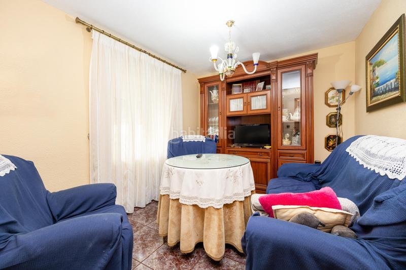 Foto ec4c104c-37b6-488f-b47c-87c9d84d46f1. Casa adossada a Lecrín