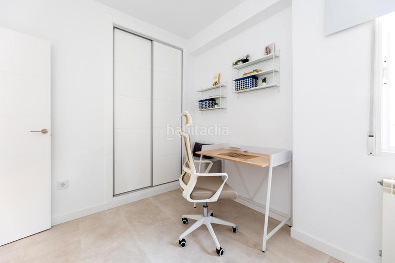 Foto bdd28177-acac-4b54-af30-3b6f3c4168c1. Etagenwohnung mit heizung in Camino de Ronda Granada