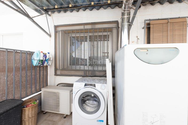 Foto 3c9d11ef-4109-45d4-b045-e89755be2039. Casa bifamiliare in calle de goya 6 in Poniente Armilla