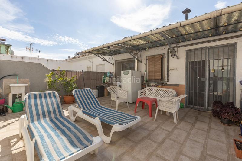 Foto 4c651dfe-e9a1-4b57-a708-113e6175844e. Casa bifamiliare in calle de goya 6 in Poniente Armilla