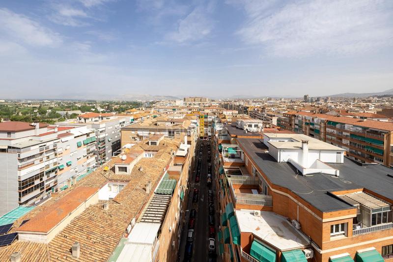 Foto 4dcd64c0-f6e5-45fa-ab25-40c370bd6828. Etagenwohnung mit heizung in Camino de Ronda Granada