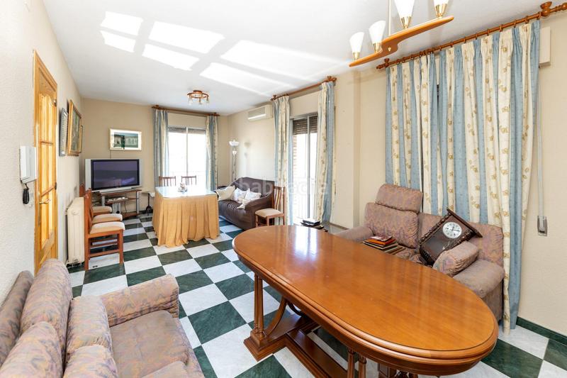 Foto 72c8ad38-4f68-45a3-b098-a8576601c6ae. House with heating parking in Maracena