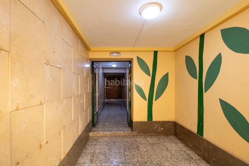 Foto faa11c48-e1af-4df8-8e73-edfd67c53b12. Appartamento in calle santa adela 48 in Barrio de Zaidín Granada