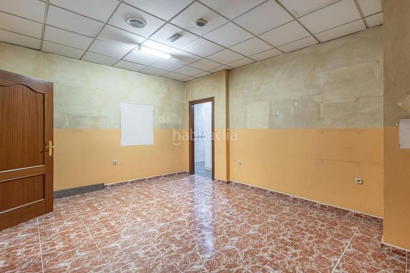 Foto 2d63df5e-3d8d-4cb8-a2b7-0bb371bda678. Local comercial  en Pajaritos. en Pajaritos Granada