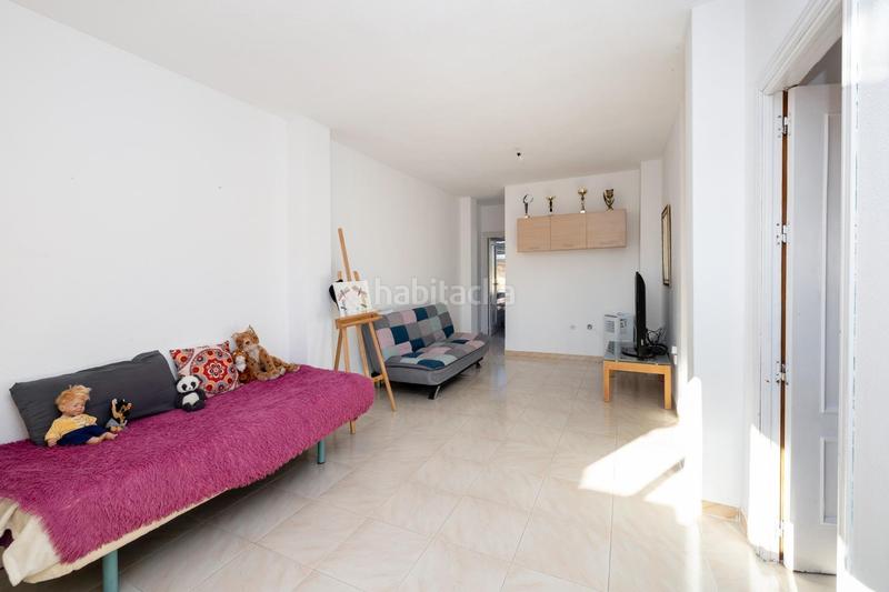 Foto 6df73e24-770a-4551-8460-317101b76343. Dachwohnung in San Antón Armilla