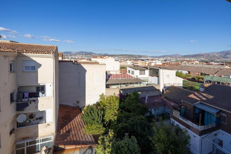 Foto c199c096-1e38-45a6-9035-925cc3c43b14. Dachwohnung in San Antón Armilla