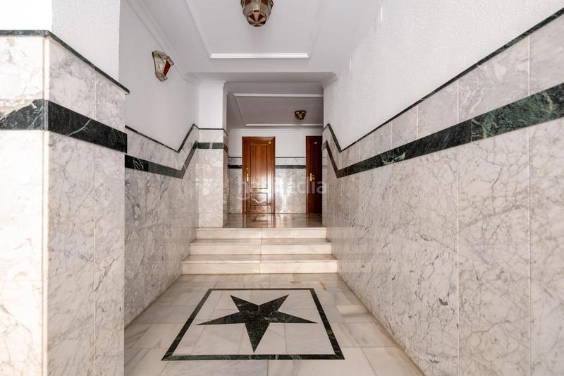 Foto c75ee30a-fe22-4dd6-bff9-10bdab40fb95. Dachwohnung in San Antón Armilla