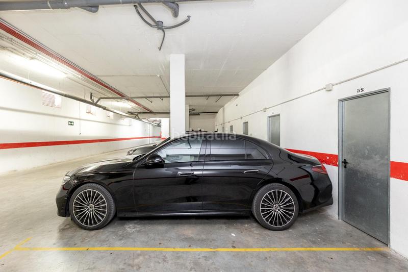 Foto 0af2783b-bc11-4666-97e9-e1bf3fb9406c. Piano terra con parcheggio in Híjar Gabias (Las)