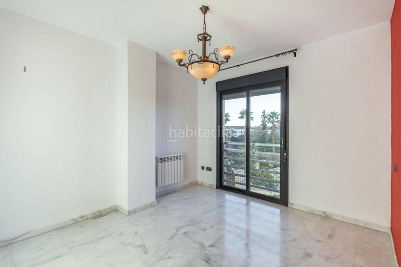 Foto 0eb5207e-529e-457d-9133-d69c9e0ddc28. Appartamento in calle del periodista rafael gago palomo 3 in Granada