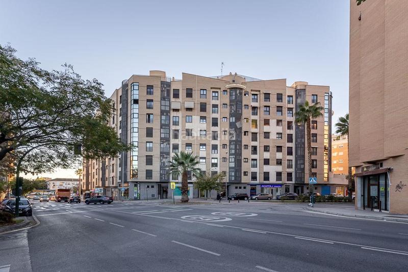 Foto 14c9242b-46f0-40bc-8329-938426036787. Appartamento in calle del periodista rafael gago palomo 3 in Granada