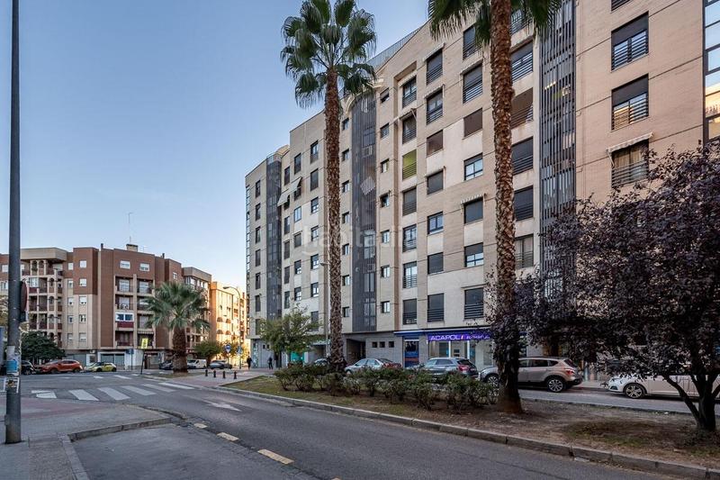 Foto 71136c4d-92ab-44cf-99f6-0c2db1ea06fb. Appartamento in calle del periodista rafael gago palomo 3 in Granada