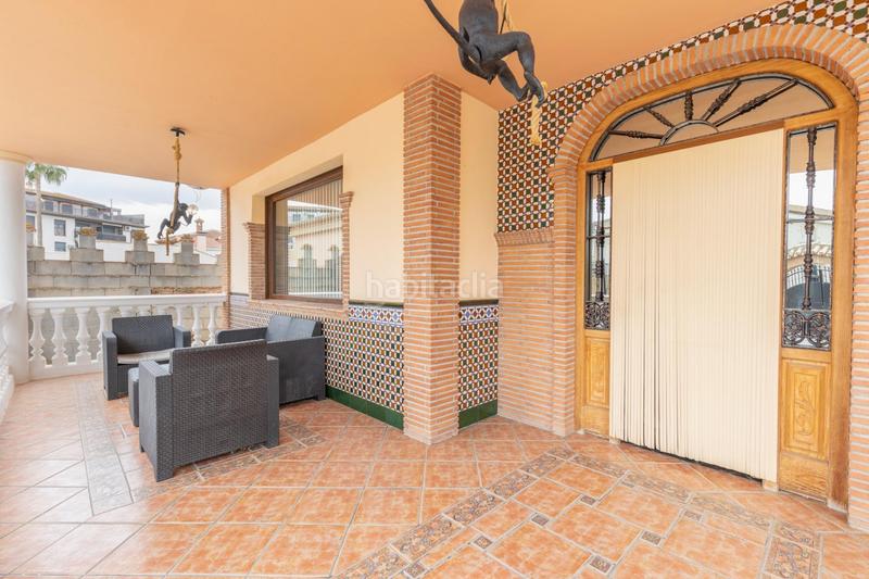 Foto bf22a324-4b84-491d-a12e-236d7b70a424. Chalet in calle isaac newton 5 in Láchar