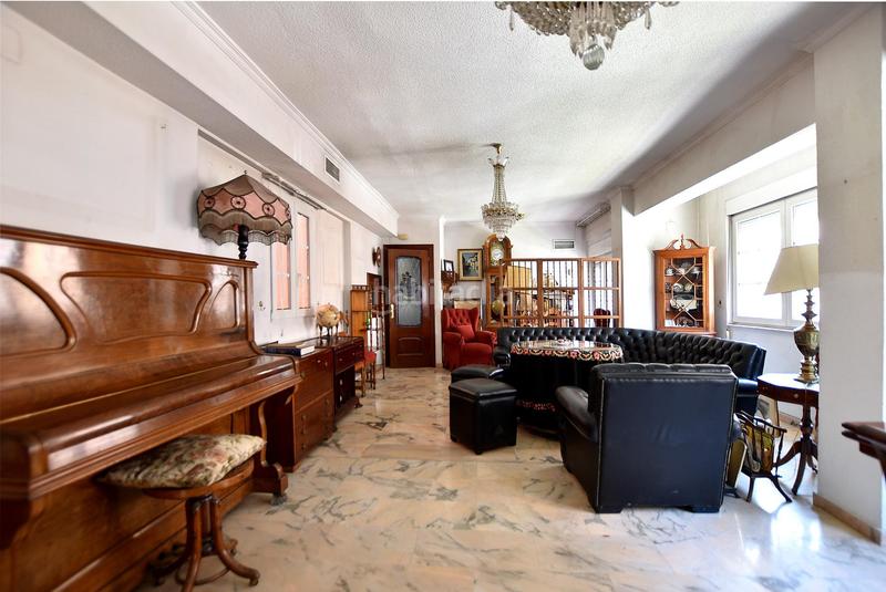 Foto 8bb40895-4927-4b39-9e37-06e77a71be28. Flat in calle calle pío baroja in Camino de Ronda Granada